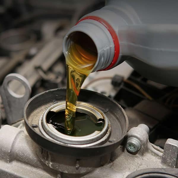 Centro Automotivo (11) 2213-6160 Tudo para o seu carro você encontra aqui. Todas as peças e serviços com garantia. A maior varejista do Brasil, Pensou mecânica, pintura e tudo mais. Visite já, nossa oficina. Av Inconfidência Mineira 258 Vila Rica SP.